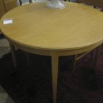 483 4214 DINING TABLE